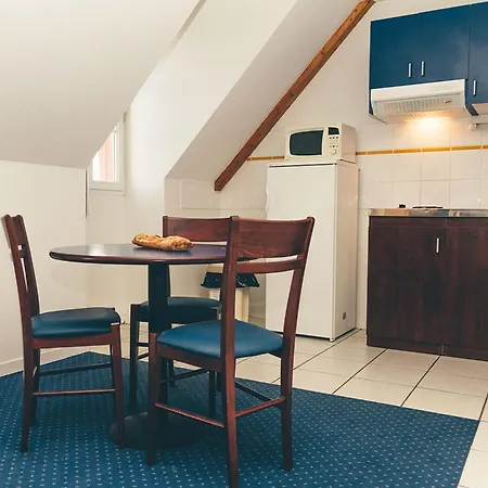 Retreat In * La Roche-Posay